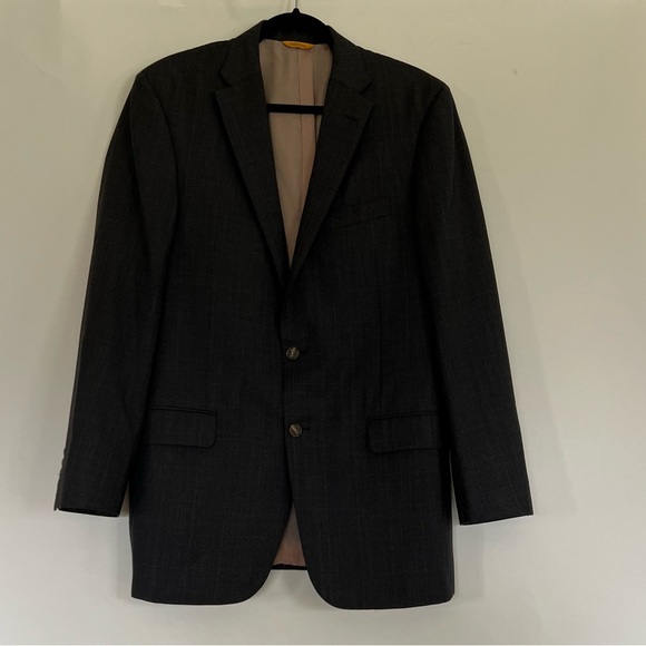 Hickey Freeman Grey Plaid 2 Piece Suit, Size XXL - Picture 3 of 13